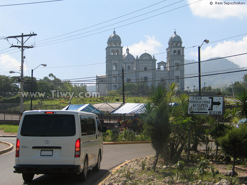 Churches Nuestra Señora de Suyapa