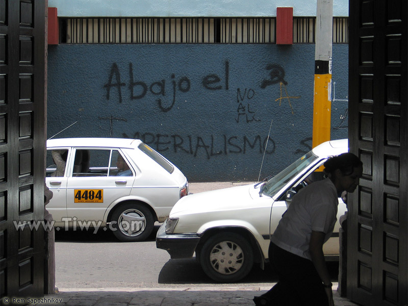 Revolutionary slogan Down with imperialism!