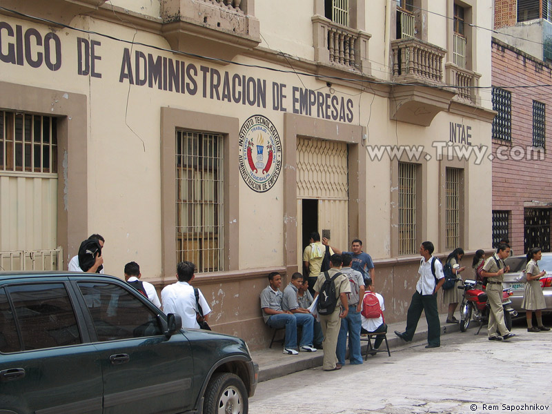 La joven generacin de hondureos suea con la carrera de gerente