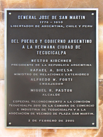 La plaza que lleva el nombre del general argentino San Martn