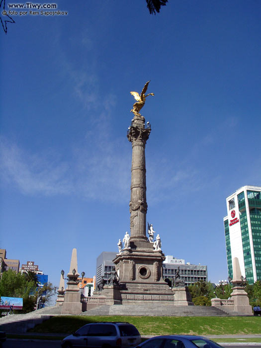 "Angel" is a monument to the independence of Mexico