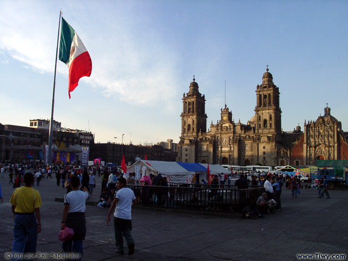 Plaza El Zocalo