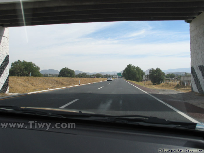 Ruta hacia Teotihuacan