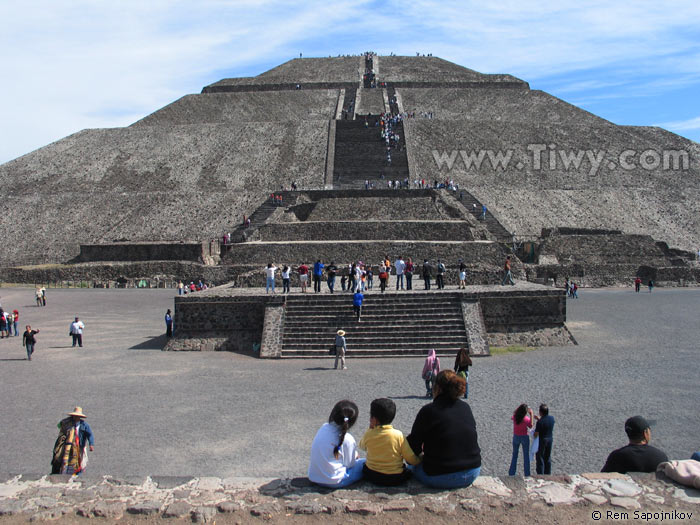 he Pyramid of the Sun