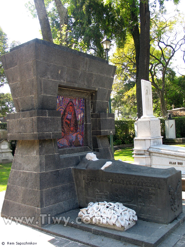 The grave of Diego Rivera