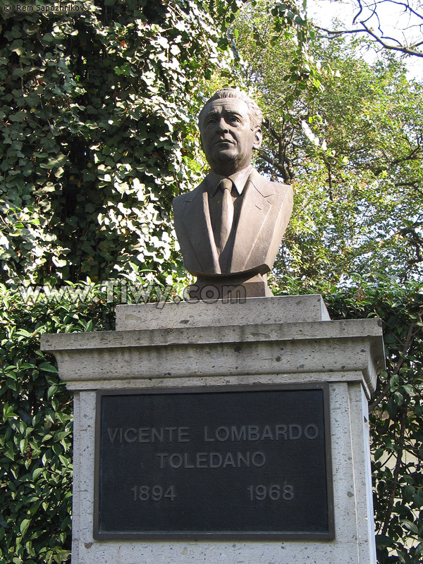 The grave of Vicente Lombardo Toledano