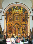 Golden altar , which is located in San Jose church