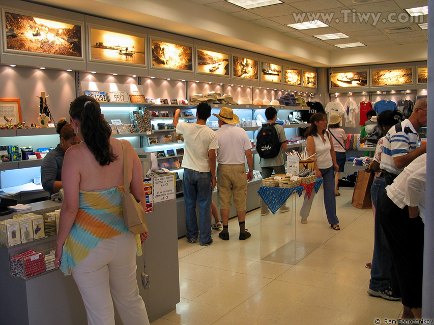 Souvenir shop of the Panama Canal