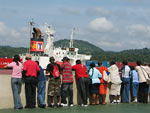 Observation points of the Center give the chance to see the process of passing of ships in Miraflores lock in all detail