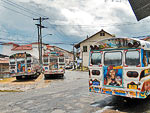 Pintorescos autobuses de Portobelo