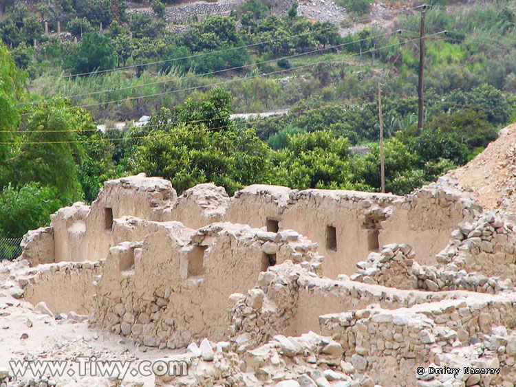 The construction materials were quite simple  granite fragments and clay