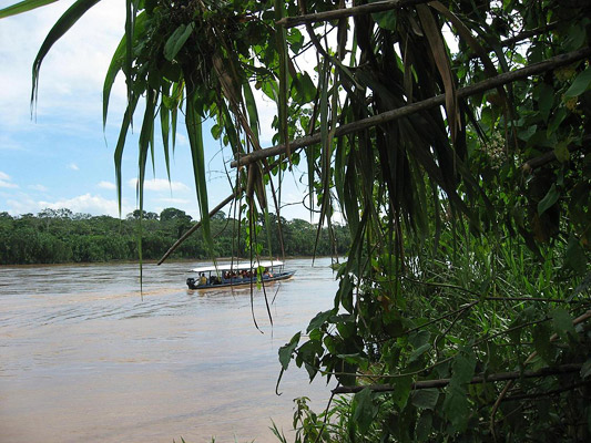 Sail down the Tambopata river