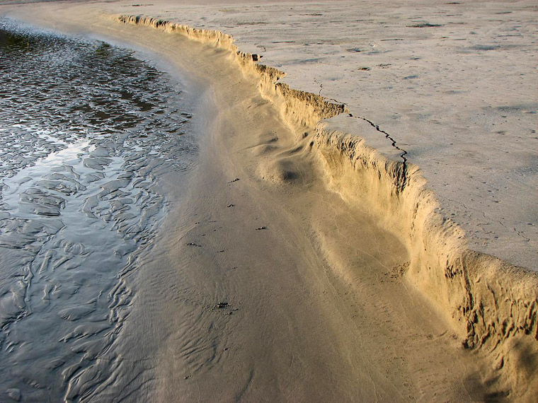 Early in the morning after the low tide the beach sands looked like that