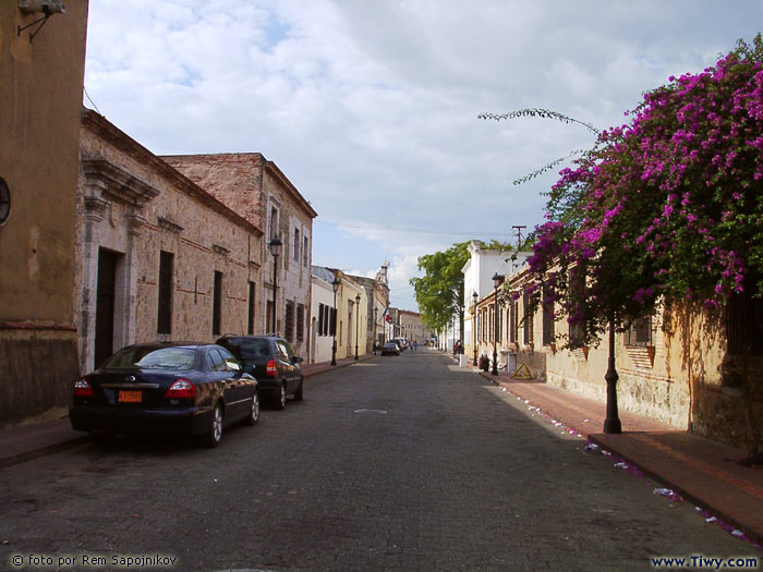 Miscellaneous pictures of Santo Domingo