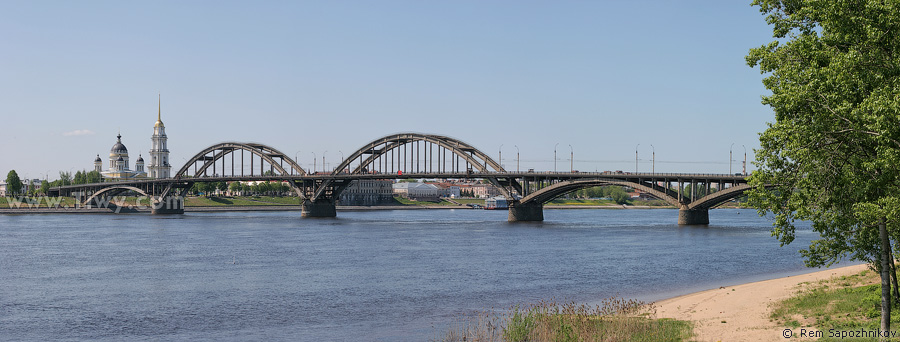 Рыбинский мост через Волгу