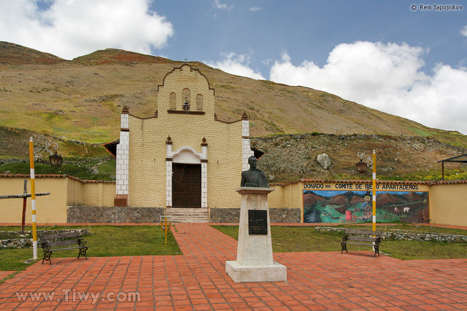 Iglesia en Apartaderos