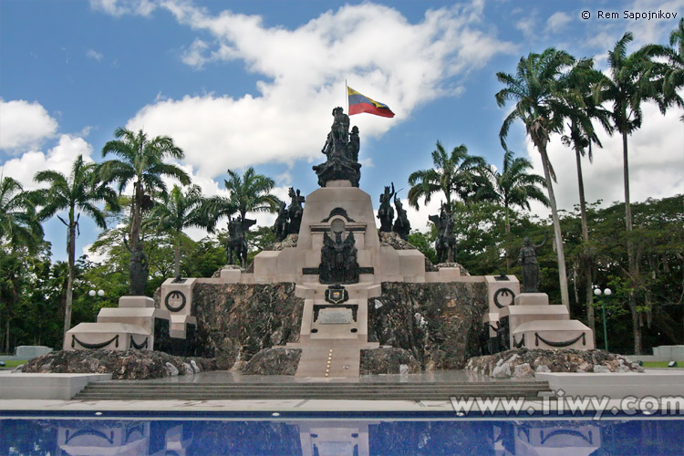 The Sanctuary of the Fatherland (Altar de la Patria)