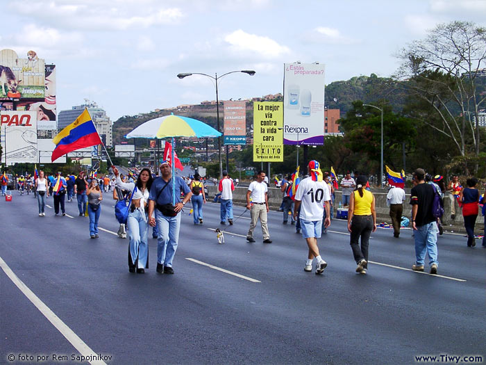 Contramanifestacion de la oposicion a Chavez - 25 de Enero del 2003