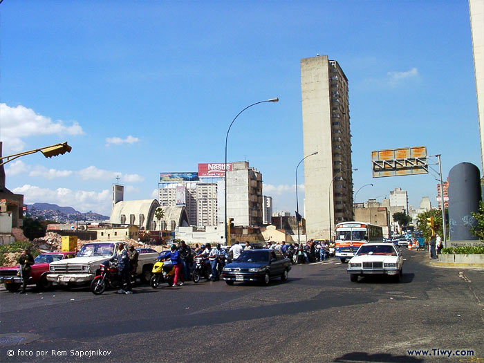 The petroleum queue during the strike.