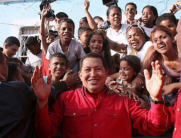Чавес любимец венесуэльских детей