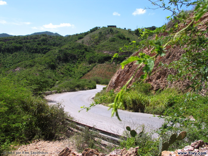 On the Araya hills