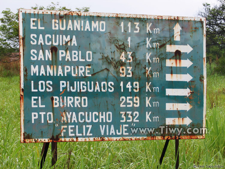 Only 332 km remained to Puerto Ayacucho, capital of the state Amazonas. 